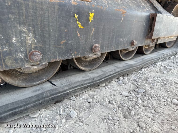 image for item EN7013 2020 Kubota SVL 75-2 tracked skid steer loader