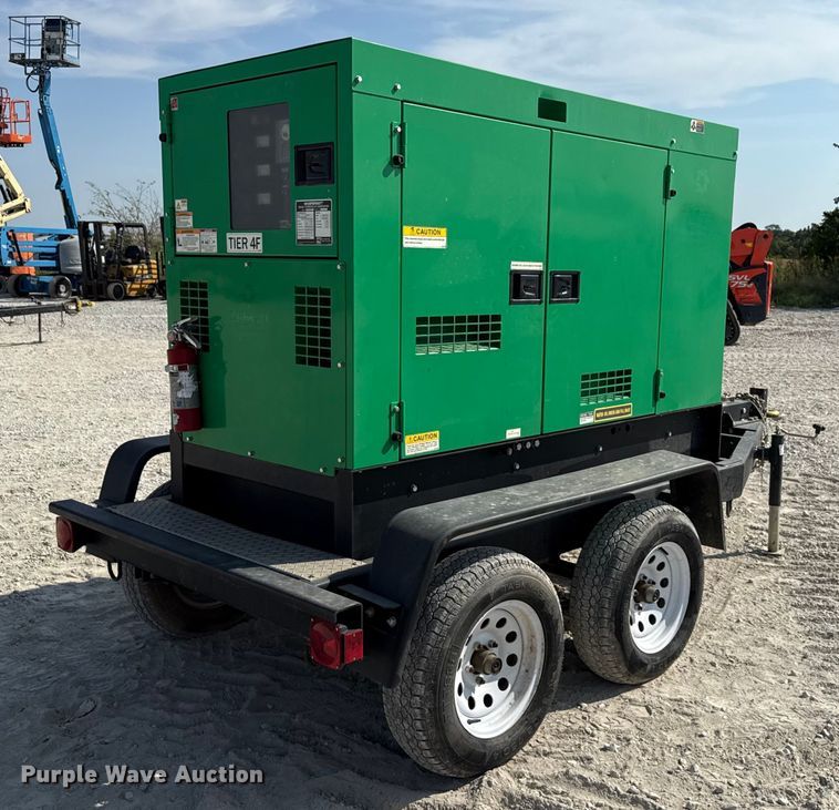 image for item EN7014 2018 Whisperwatt DCA-45SSIU4F generator