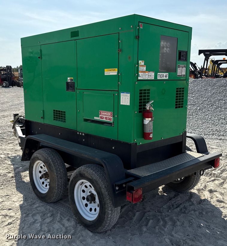 image for item EN7014 2018 Whisperwatt DCA-45SSIU4F generator