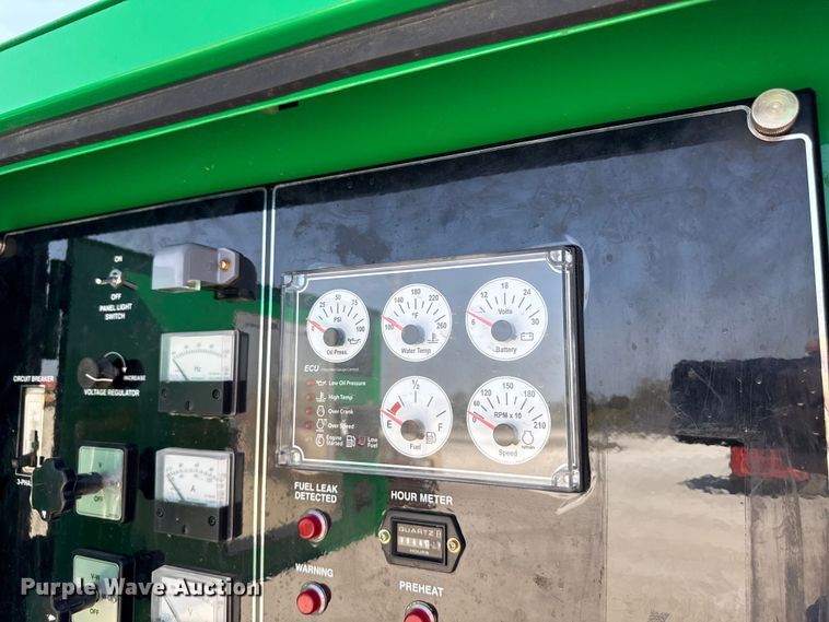 image for item EN7014 2018 Whisperwatt DCA-45SSIU4F generator