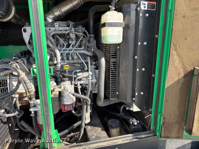 image for item EN7014 2018 Whisperwatt DCA-45SSIU4F generator