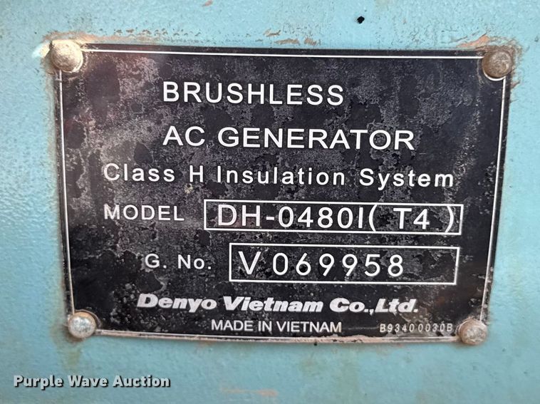 image for item EN7014 2018 Whisperwatt DCA-45SSIU4F generator