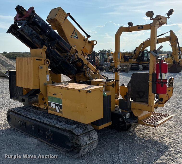 image for item EN7016 2013 Vermeer PD10 pile driver