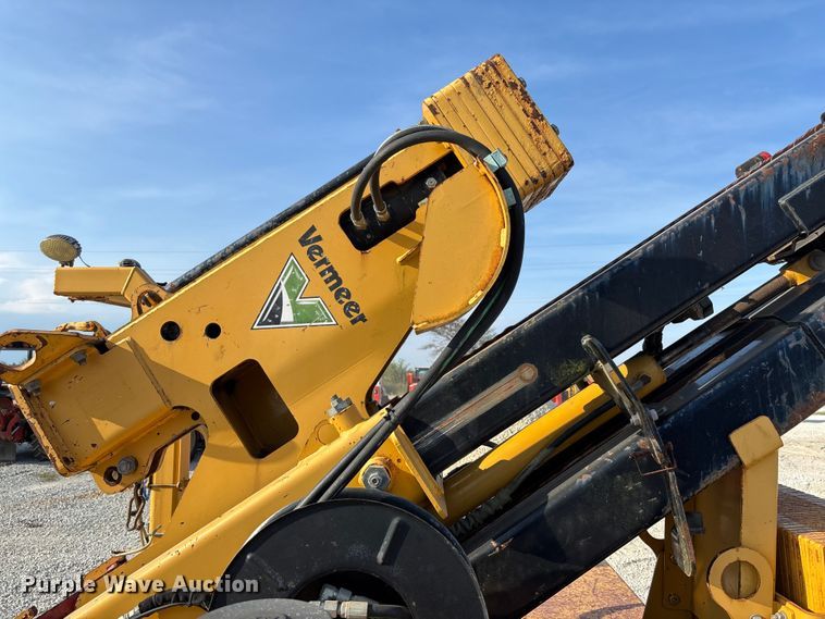 image for item EN7016 2013 Vermeer PD10 pile driver