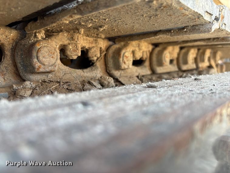 image for item EN7016 2013 Vermeer PD10 pile driver