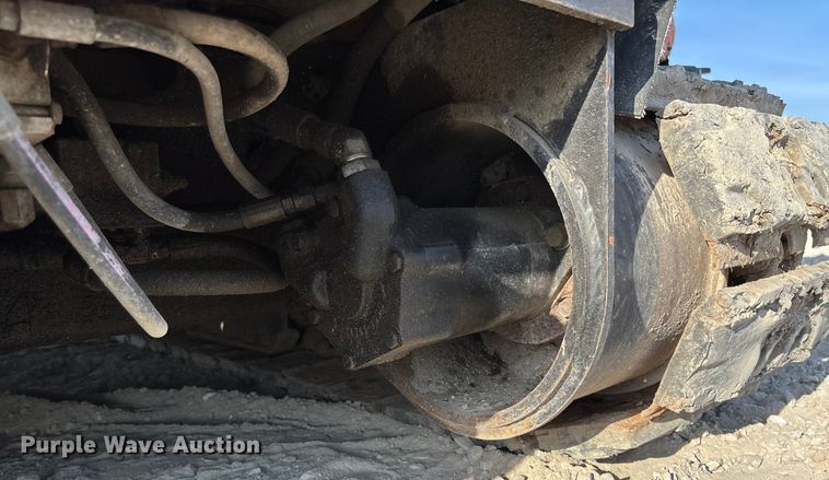 image for item EN7016 2013 Vermeer PD10 pile driver