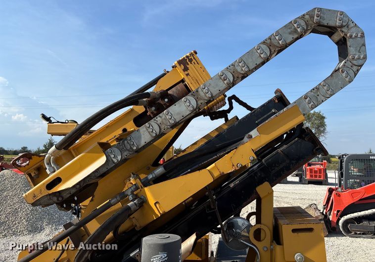 image for item EN7017 2018 Vermeer PD10 pile driver