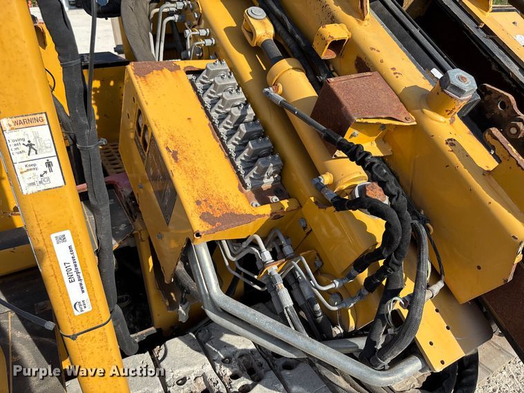 image for item EN7017 2018 Vermeer PD10 pile driver