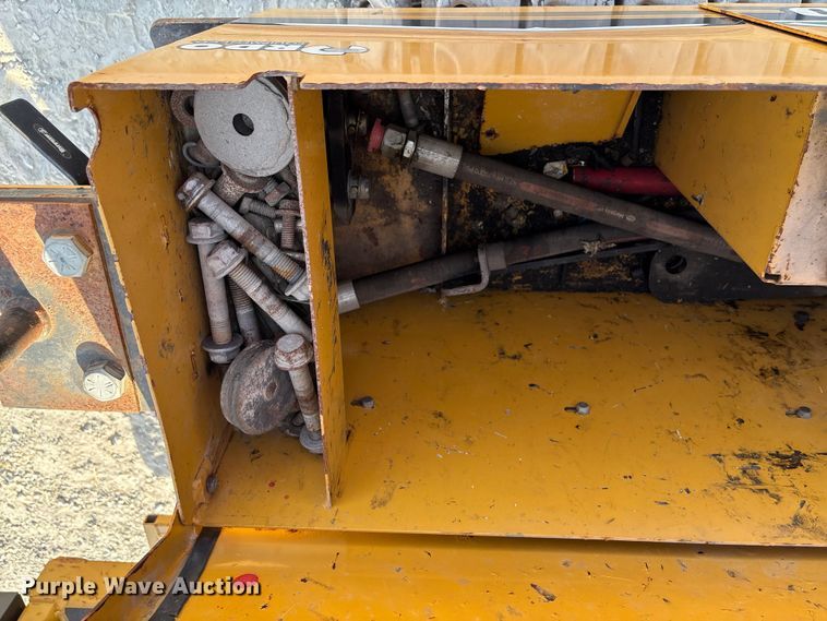 image for item EN7017 2018 Vermeer PD10 pile driver