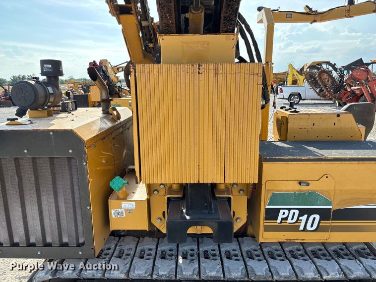 image for item EN7017 2018 Vermeer PD10 pile driver