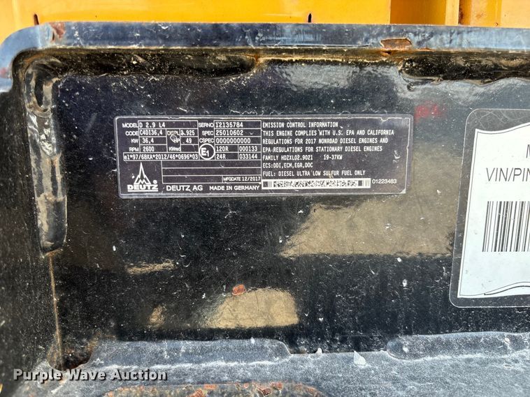 image for item EN7017 2018 Vermeer PD10 pile driver