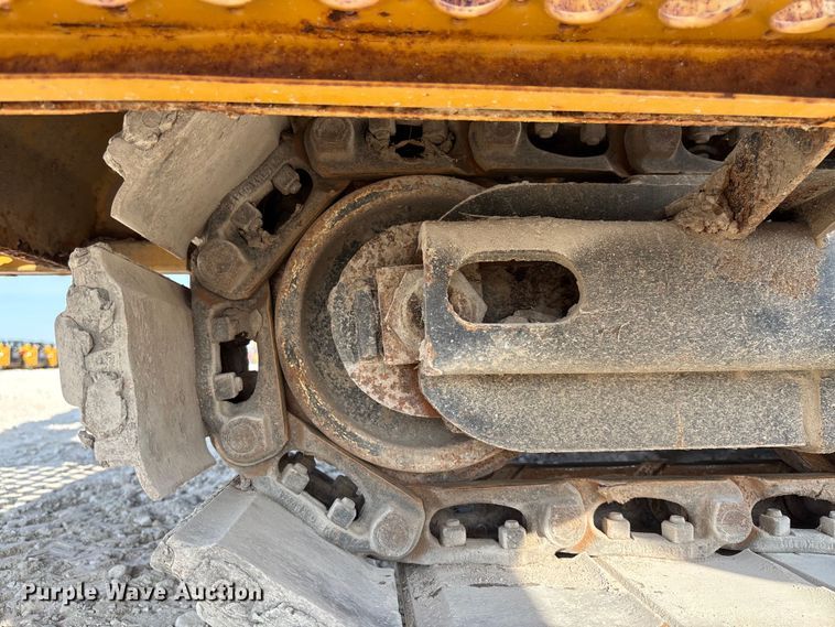 image for item EN7017 2018 Vermeer PD10 pile driver