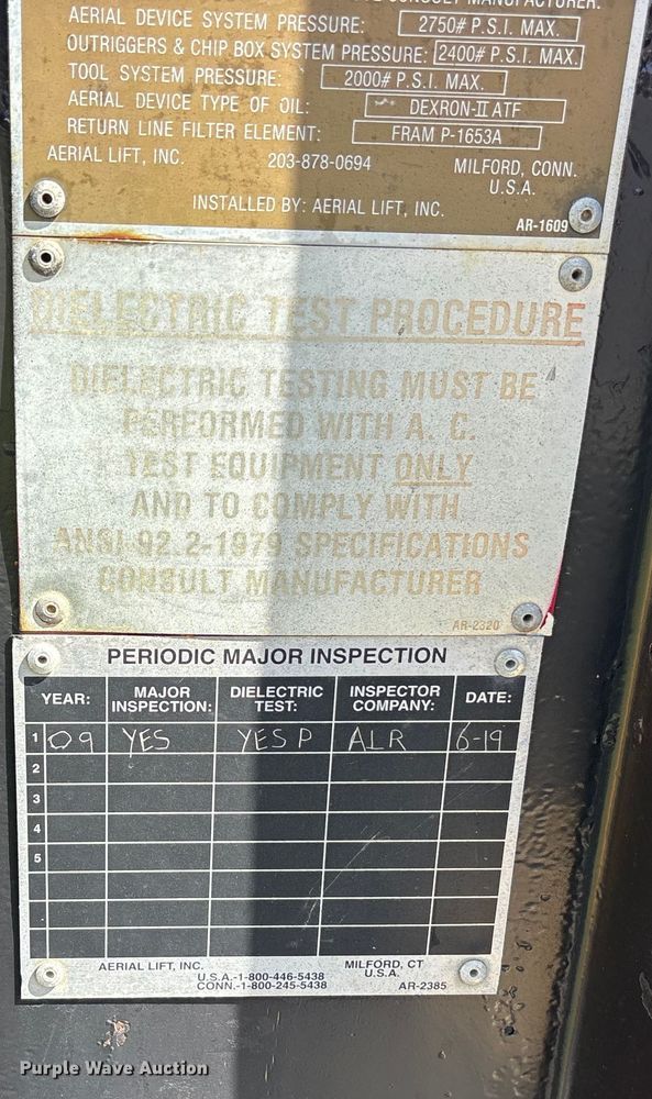 image for item EO1636 1990 John Deere 540D skidder