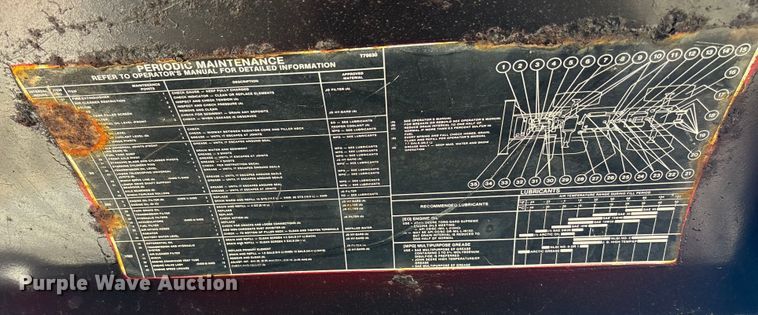 image for item EO1636 1990 John Deere 540D skidder