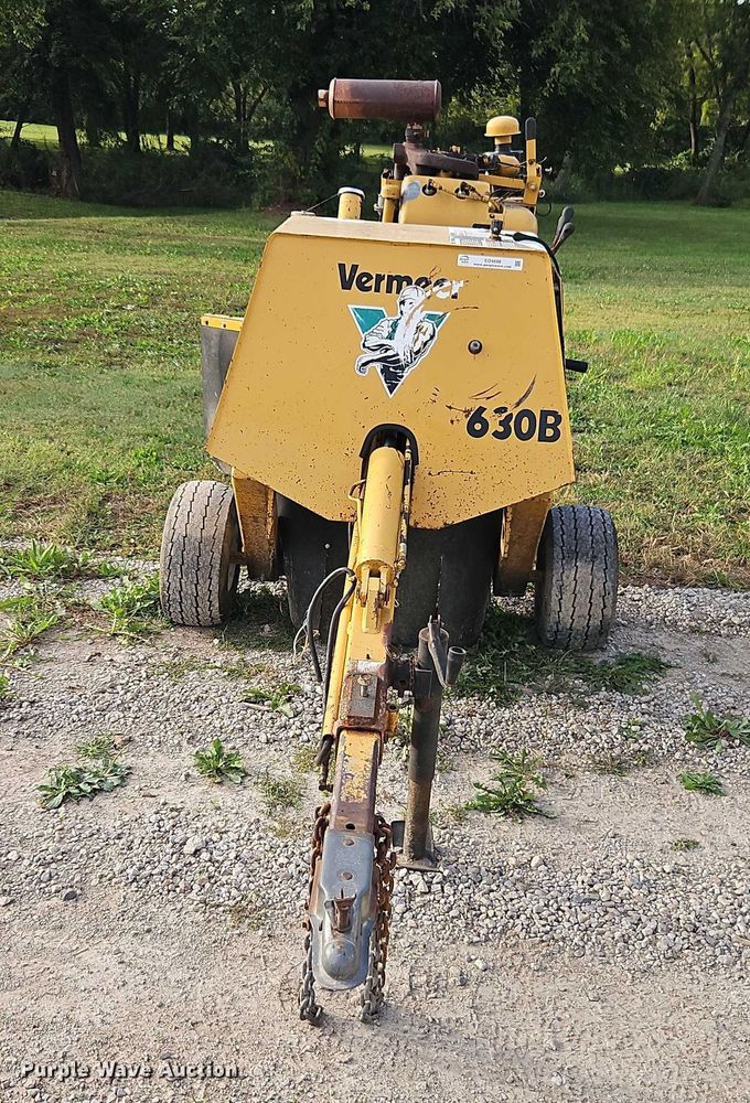 image for item EO4698 Vermeer 630B stump grinder