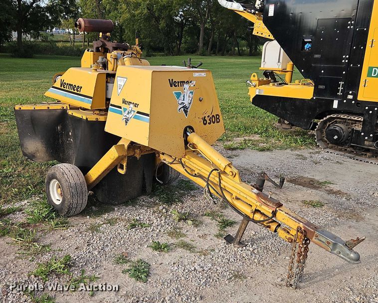 image for item EO4698 Vermeer 630B stump grinder