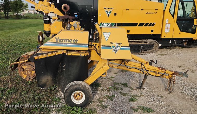 image for item EO4698 Vermeer 630B stump grinder
