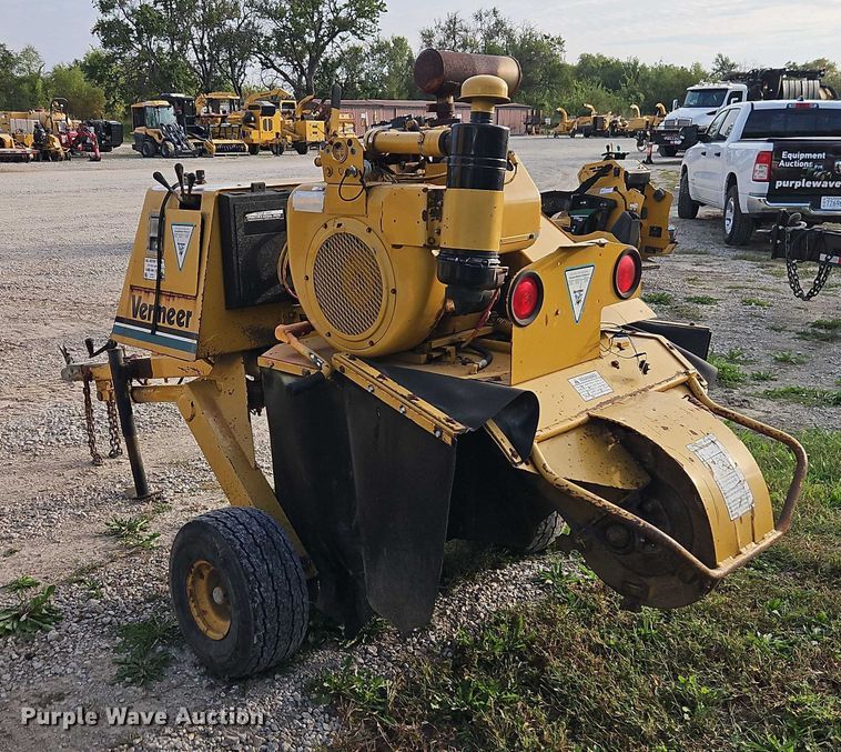 image for item EO4698 Vermeer 630B stump grinder