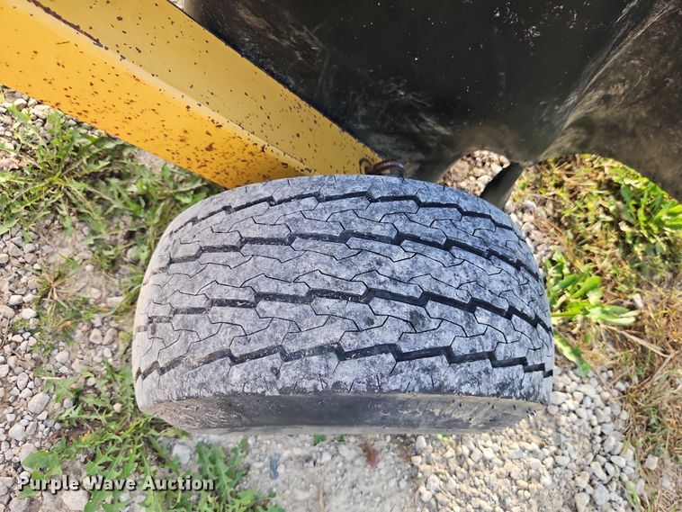 image for item EO4698 Vermeer 630B stump grinder