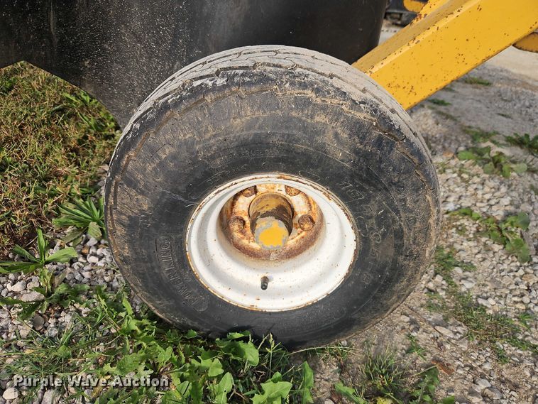 image for item EO4698 Vermeer 630B stump grinder