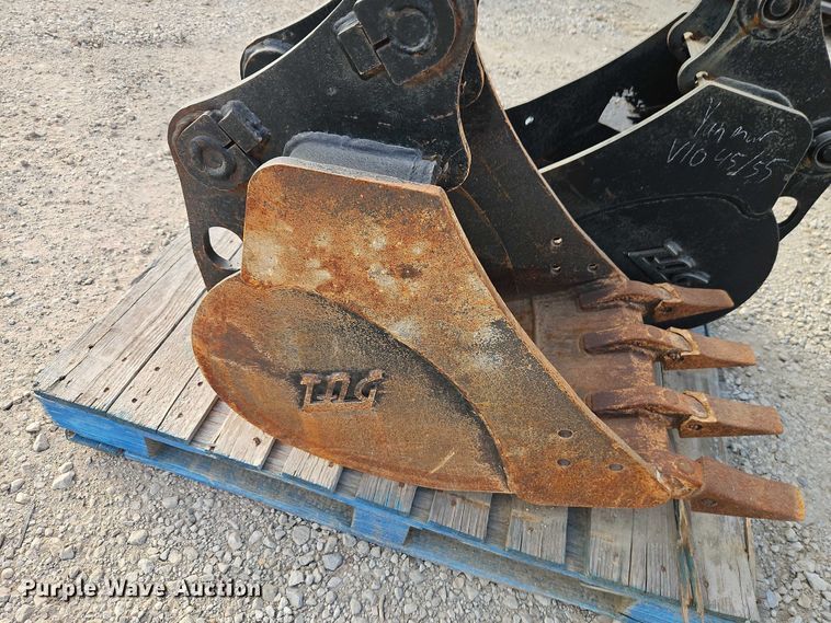 image for item EO4701 (2) TAG mini excavator buckets