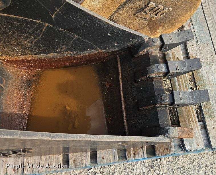 image for item EO4701 (2) TAG mini excavator buckets