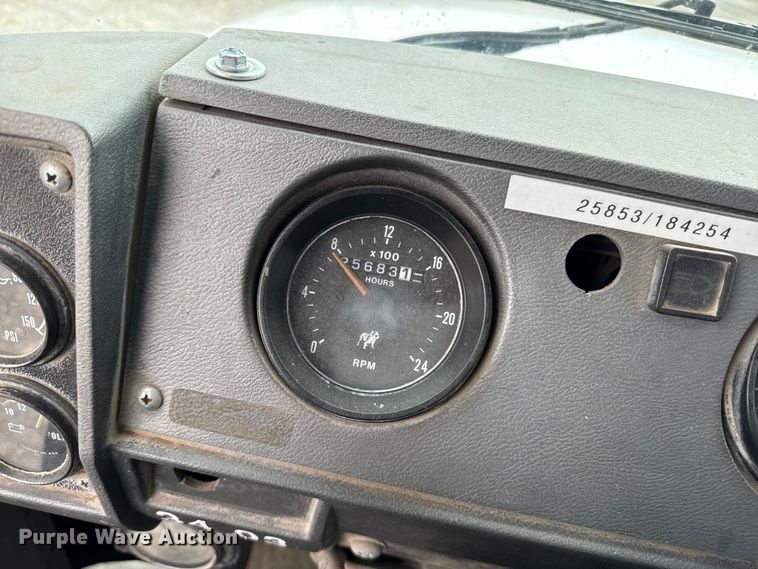 image for item EP0657 1997 Mack RD690S ready mix truck