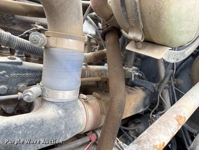 image for item EP0657 1997 Mack RD690S ready mix truck