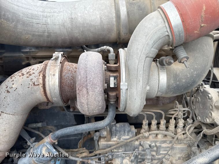 image for item EP0657 1997 Mack RD690S ready mix truck