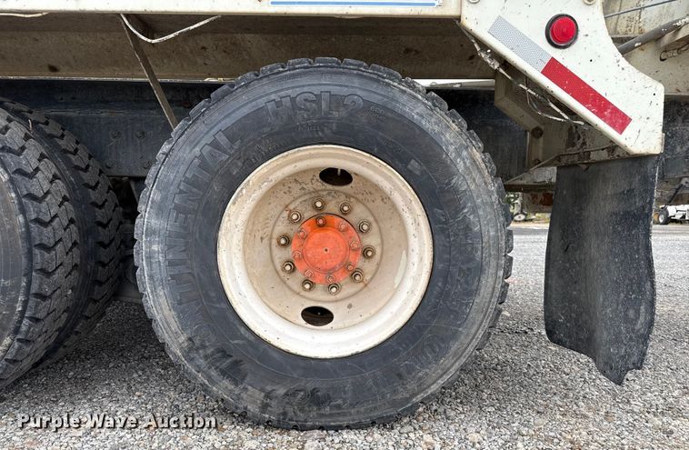 image for item EP0657 1997 Mack RD690S ready mix truck