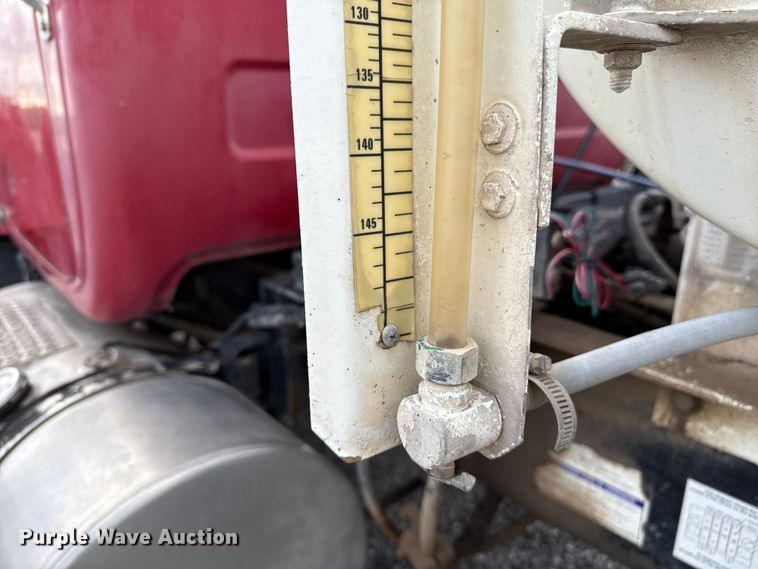 image for item EP0658 1998 Mack RD690S ready mix truck