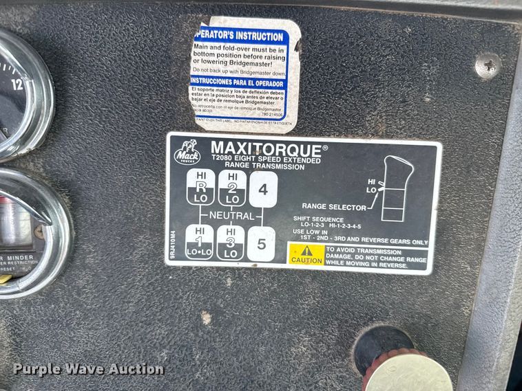 image for item EP0658 1998 Mack RD690S ready mix truck