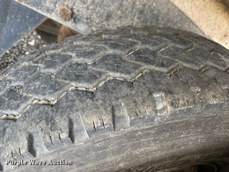 image for item EP0658 1998 Mack RD690S ready mix truck