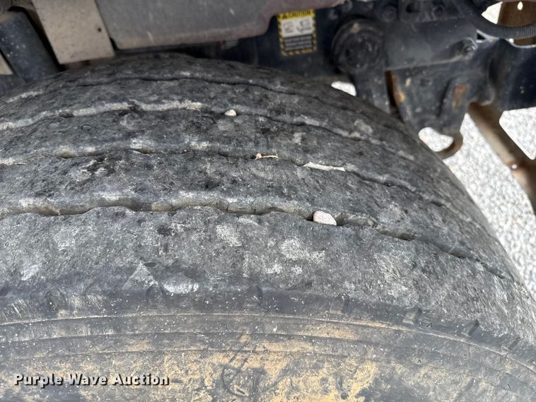 image for item EP0658 1998 Mack RD690S ready mix truck