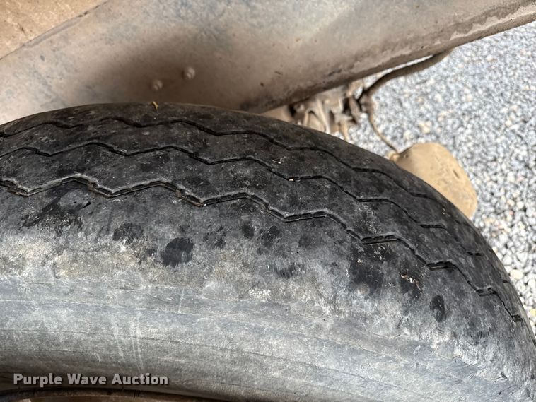 image for item EP0658 1998 Mack RD690S ready mix truck