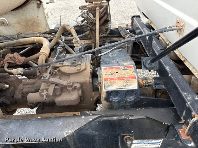 image for item EP0659 1996 Mack RD690S ready mix truck