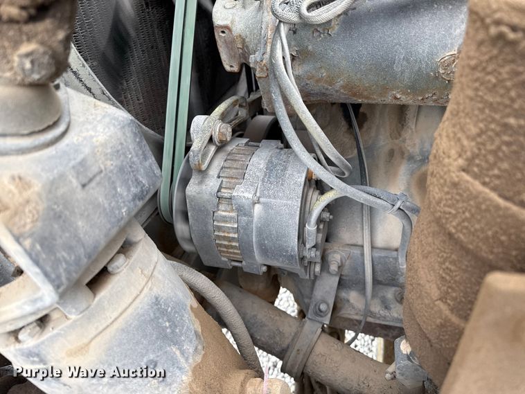 image for item EP0659 1996 Mack RD690S ready mix truck