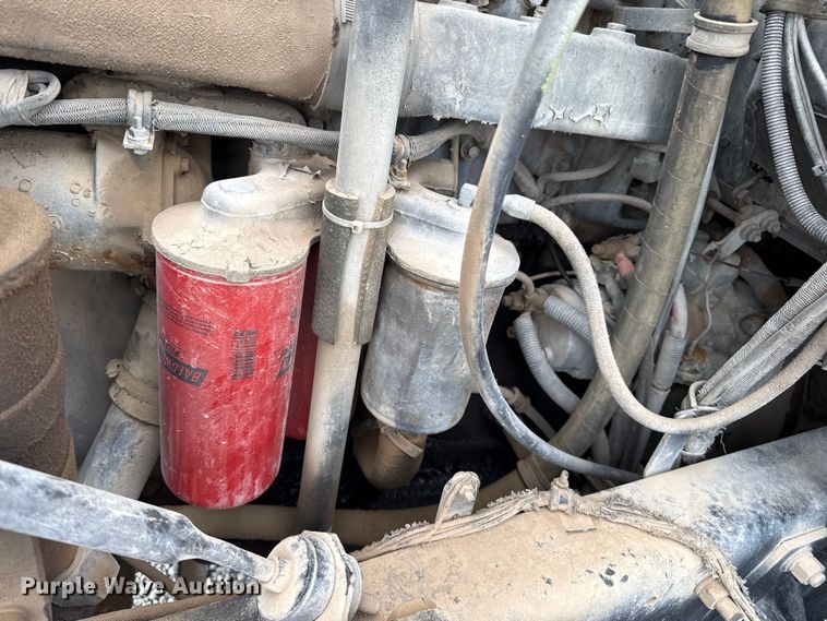 image for item EP0659 1996 Mack RD690S ready mix truck