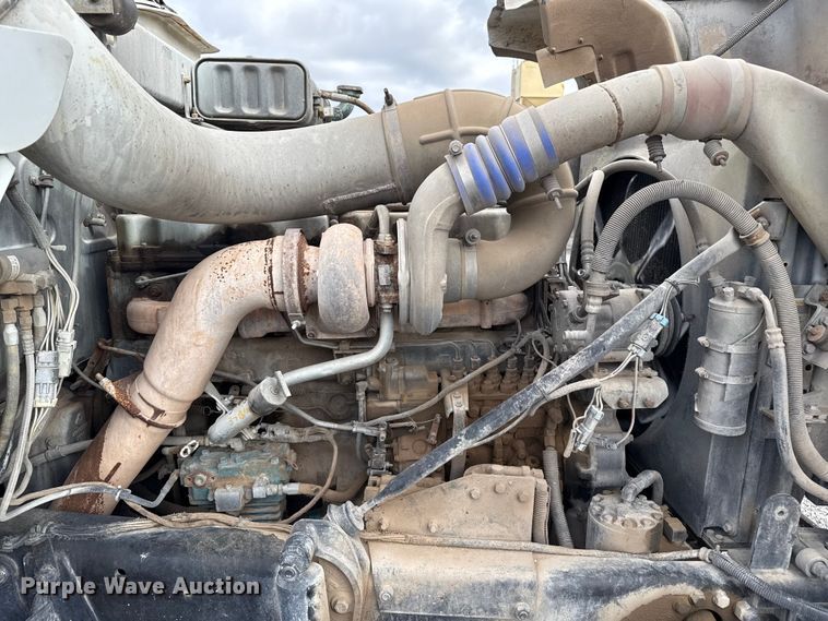 image for item EP0659 1996 Mack RD690S ready mix truck