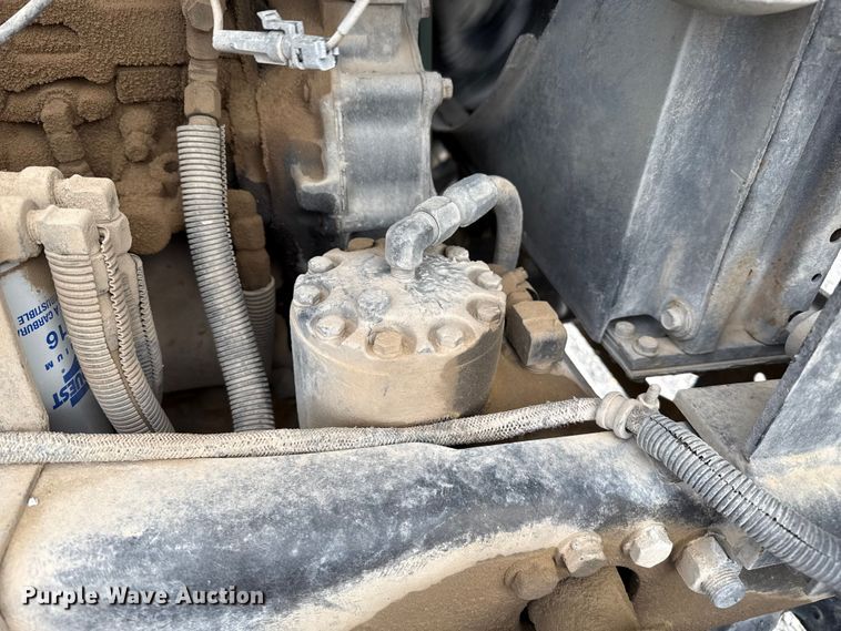 image for item EP0659 1996 Mack RD690S ready mix truck