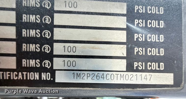 image for item EP0659 1996 Mack RD690S ready mix truck