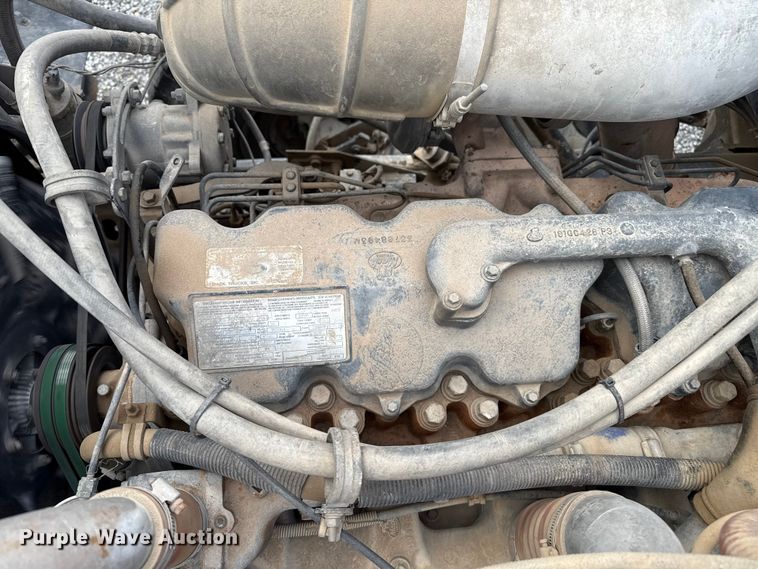 image for item EP0660 1998 Mack RD690S ready mix truck