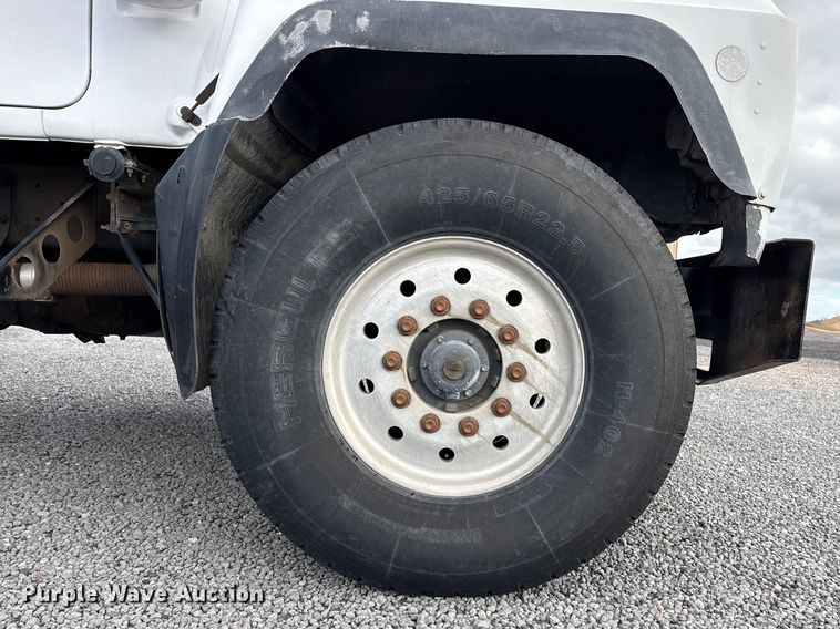 image for item EP0660 1998 Mack RD690S ready mix truck