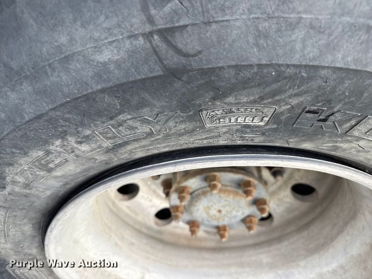 image for item EP0660 1998 Mack RD690S ready mix truck