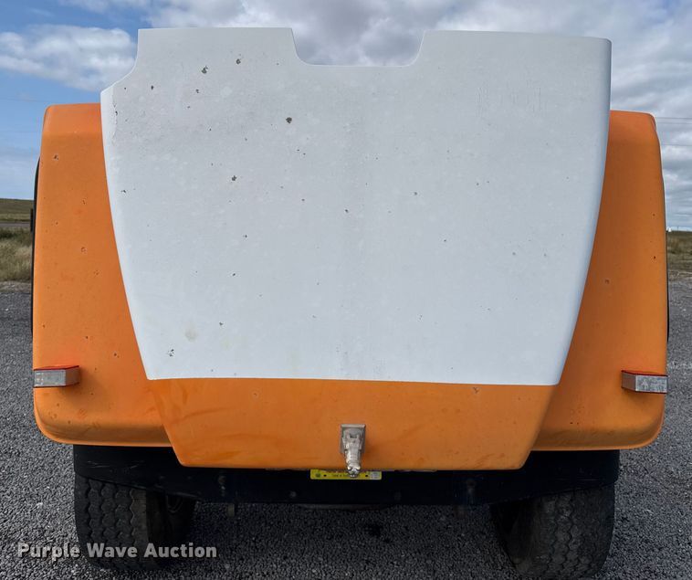 image for item EP0662 2001 Mack RD690S ready mix truck