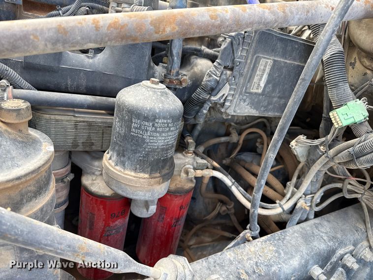 image for item EP0662 2001 Mack RD690S ready mix truck