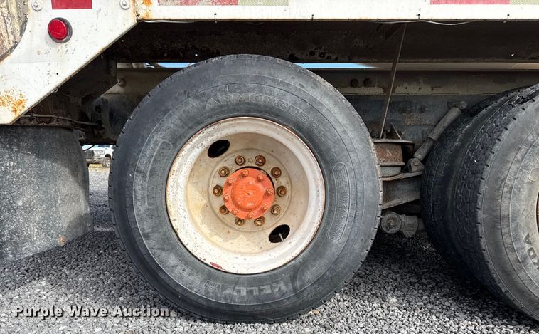 image for item EP0662 2001 Mack RD690S ready mix truck