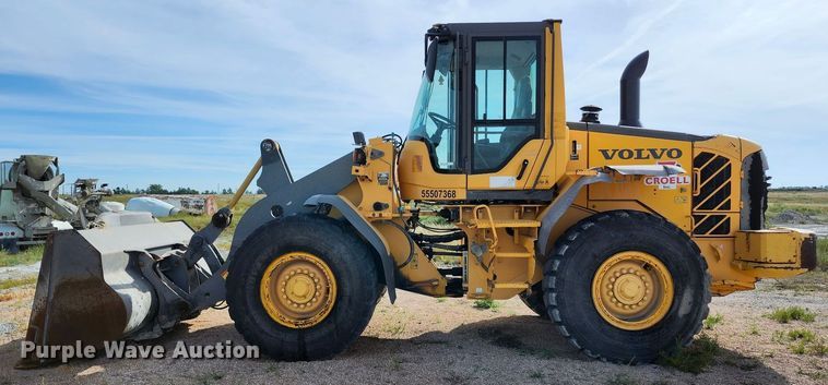 image for item EP0663 2007 Volvo L70F wheel loader