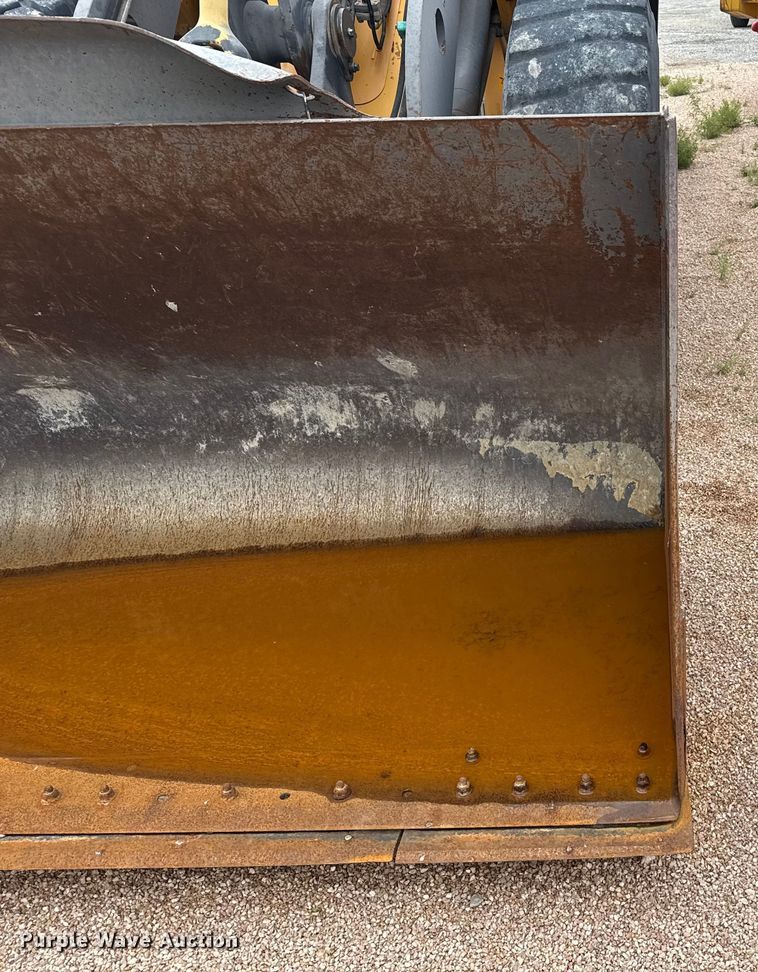 image for item EP0663 2007 Volvo L70F wheel loader