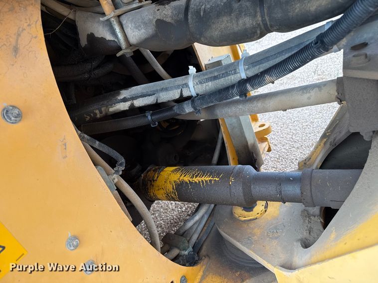 image for item EP0663 2007 Volvo L70F wheel loader